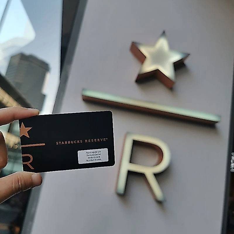 บัตร Starbucks Reserve Card