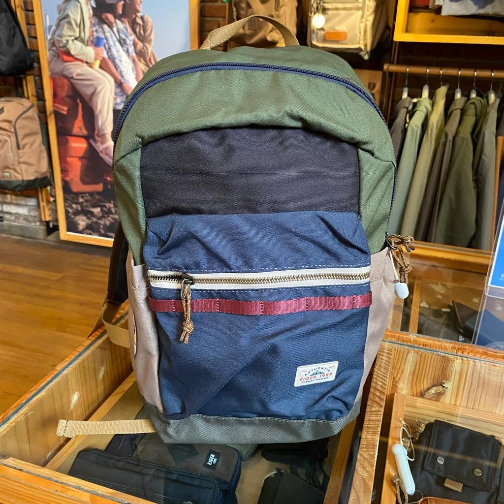 EIGER WEEKENDER VARSITY BACKPACK 10L SW