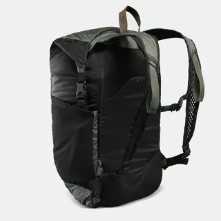 Decathlon Waterproof Foldable Backpack 25L - Travel เป้สะพายหลังกันละอองน้ำแบบพับได้ขนาด 25 ลิตรรุ่น Travel - Green