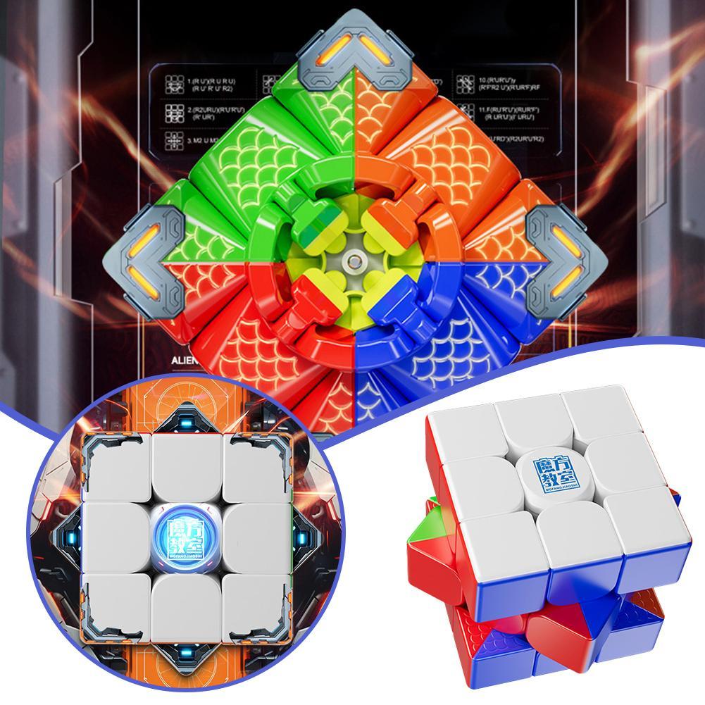 แม่เหล็ก M3x3 Magic Cube 3x3 ความเร็ว Cube UV เคลือบปริศนา Cube สําหรับวัยรุ่น 7-14 ปีของเล่น C7C1