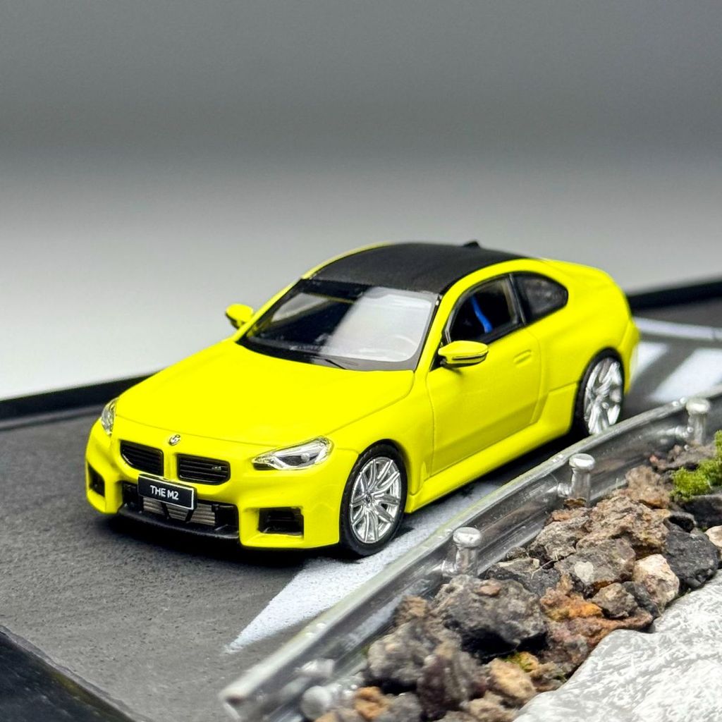 1: 64 BMW BMW M2 G87 โมเดลรถอัลลอย สีจํากัด