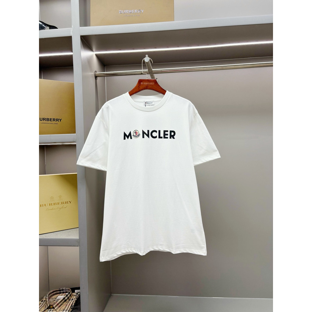 Moncler/Moncler/2026 คลาสสิกรอบคอแขนสั้นเสื้อยืดผู้ชายผู้หญิงอินเทรนด์สีใหม่ผ้าฝ้าย Joint ธุรกิจ Rag