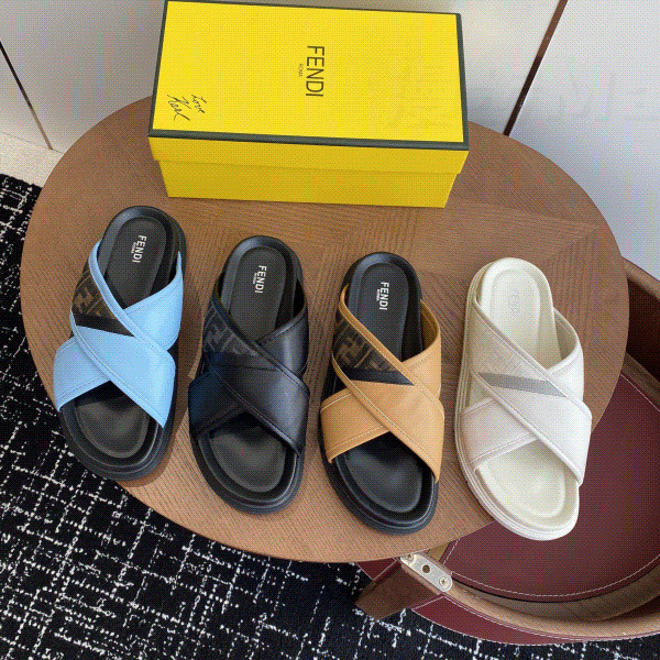 Fendi Slippers Diagonal Series รองเท้าแตะ Fendi FF Presbyopia Cross รองเท้าแตะพื้นหนา