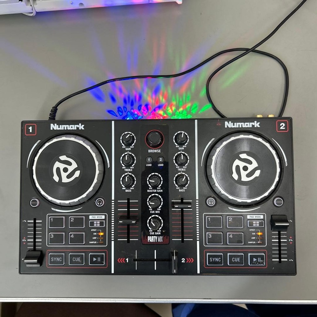 Direct from Japanเครื่องควบคุมดีเจ Numark PARTY MIX (ตัวเครื่องหลัก) - สภาพดีเยี่ยม