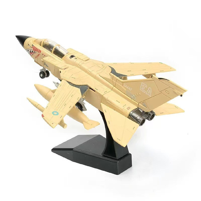 [Wild Wind Tornado] 1: 72 High-Precision Fighter รุ่น Variable ด้านหลังปีกสองที่นั่ง Fighter Bomber 