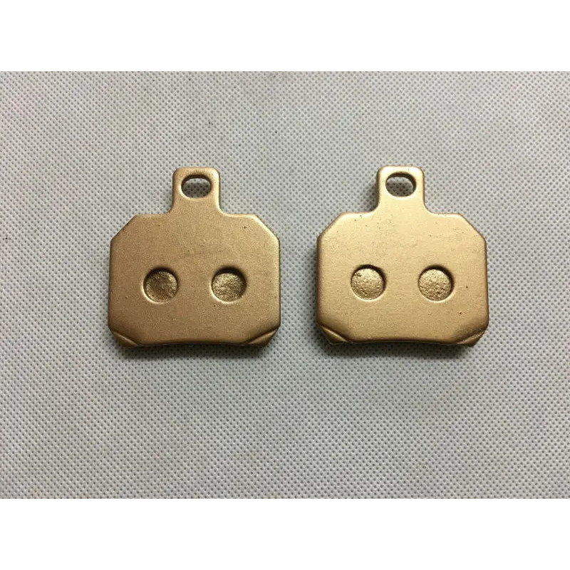 ผ้าเบรคหลังสําหรับ Benelli BN600 TNT600 Stls 600 Keeway RK6 BN600GT TNT600GT STELS600GT / BN TNT 600