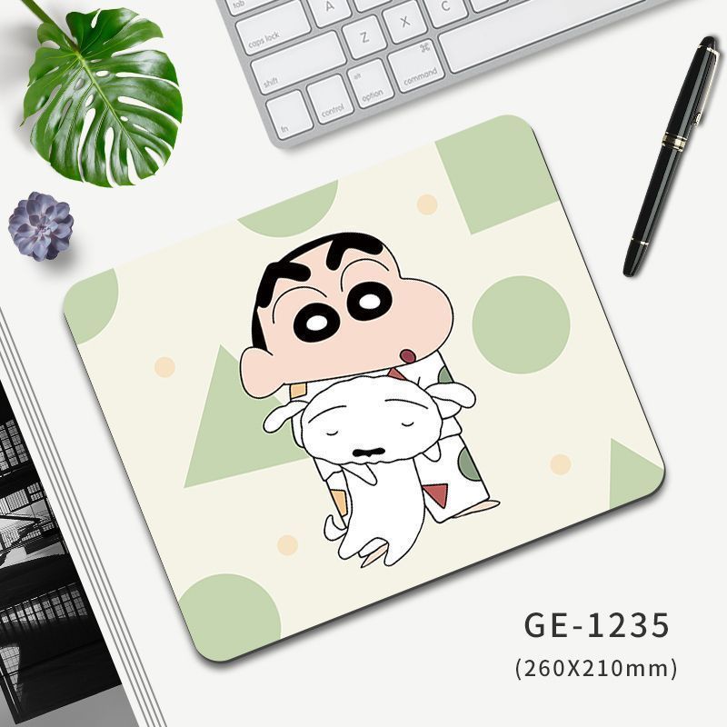 ที่รองเมาส์ mouse pad แผ่นรองเมาส์การ์ตูนเครยอนชินจังน่ารักและตลกพร้อมตัวล็อคอะนิเมะขนาดเล็กสำหรับเล