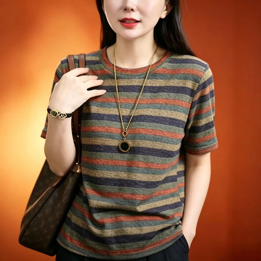 ฤดูร้อนใหม่แฟชั่นอารมณ์แขนสั้นลายเสื้อยืดคอกลมด้านบนสําหรับผู้หญิง
