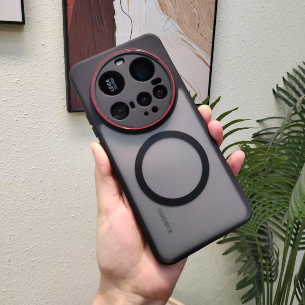 เหมาะสําหรับ Mi 15ultra Phone Case ใหม่ Simple Frosted Magnetic Case 14ultra รวมทุกอย่าง Shock-proof