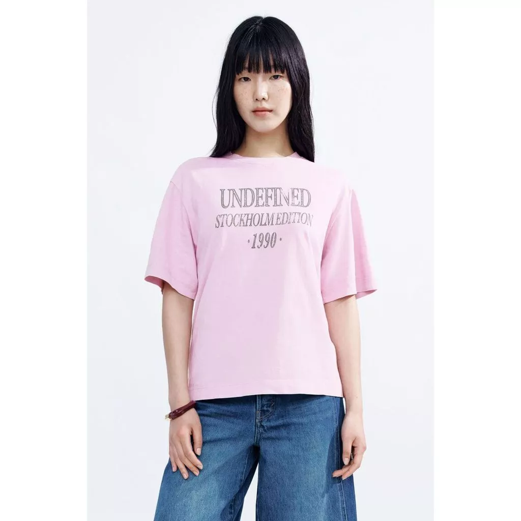 H&M(เอชแอนด์เอ็ม) เสื้อยืดพิมพ์ลาย ผู้หญิง 1349083_1