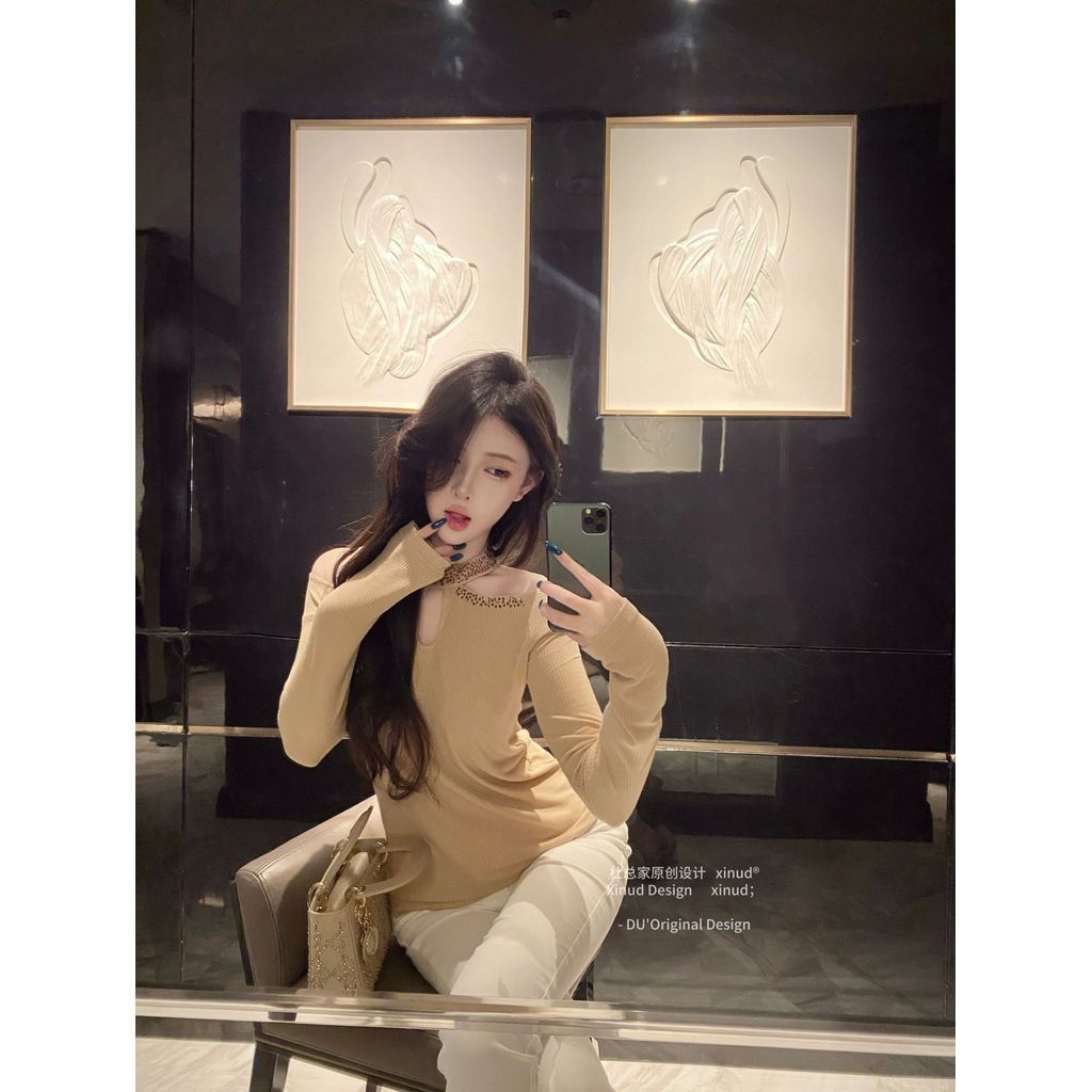 สาว One-Line คอด้านบนฤดูใบไม้ร่วงผ้าฝ้าย 260g สีน้ําตาล Slim-Fit แขนยาว Halter Off-The-Shoulder Desi