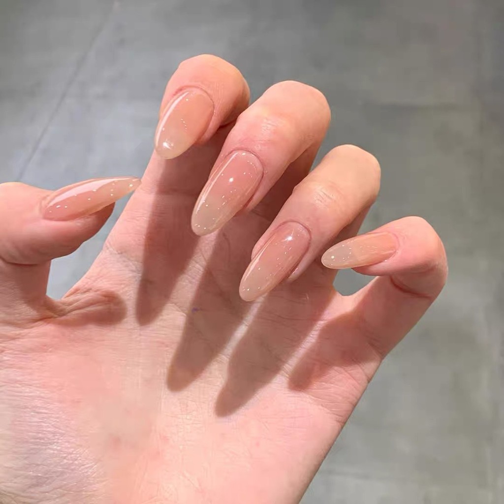 Ganlu Temple Handmade Wear Nails Pure Desire สั้น Nude Color Gradient Ice โปร่งใสสําเร็จรูปเล็บแพทช์