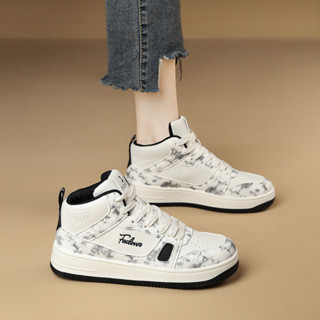 FOXER [คู่รัก] รองเท้าลำลองผู้หญิงแฟชั่นสวมใส่สบาย และมีน้ำห…