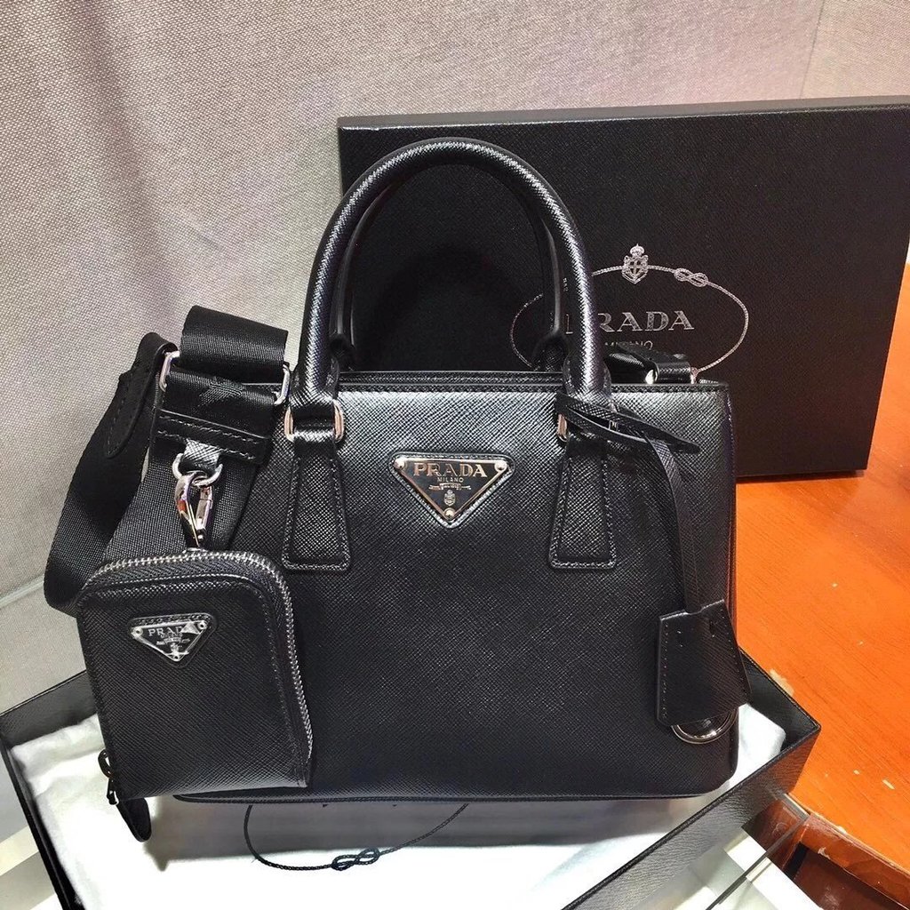 PRADA PRADA กระเป๋าสะพาย Messenger Bag Dinner Bag กระเป๋าถือ กระเป๋าผู้หญิง