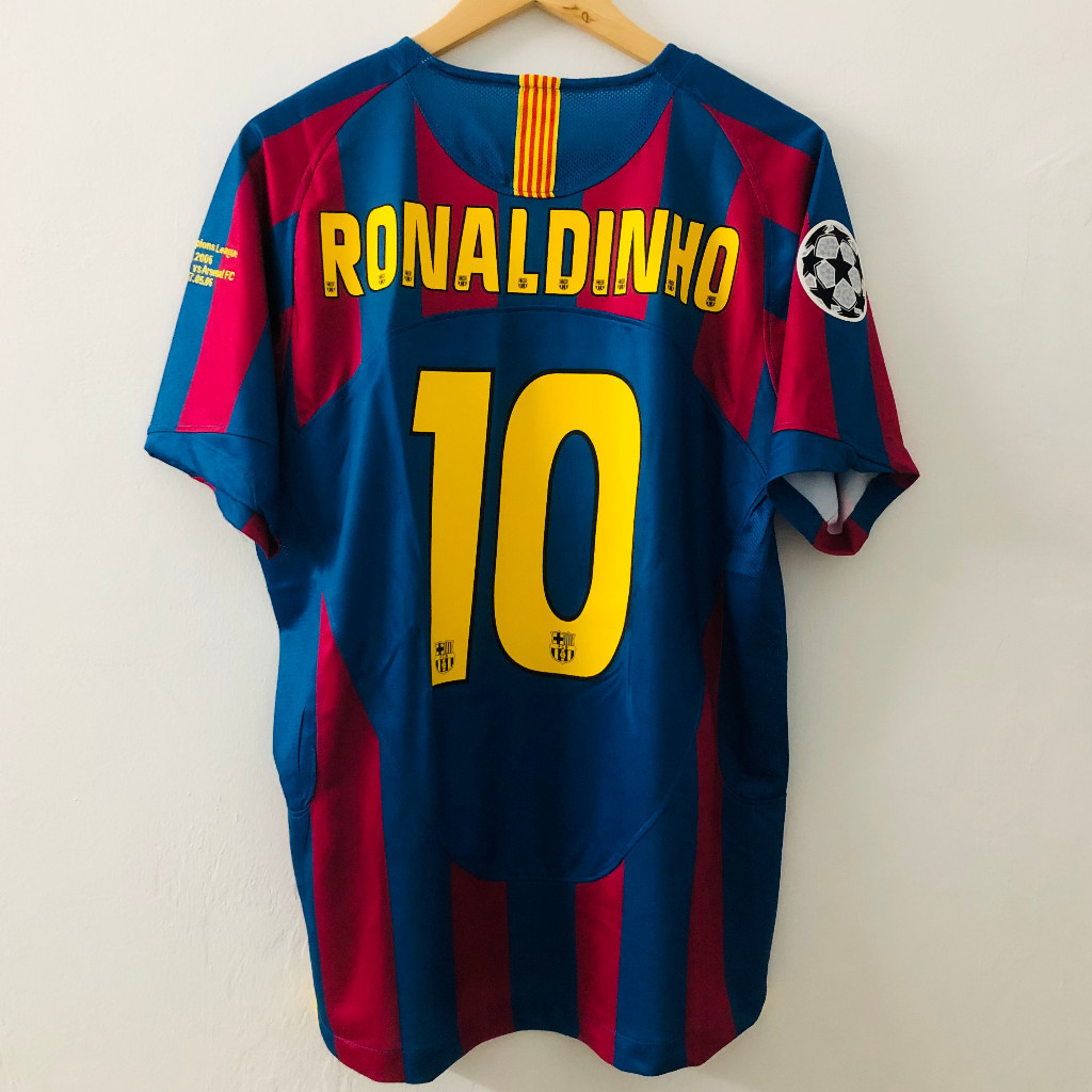 Classic Barcelona Home 05 06 MESSI Ronaldo Mens Retro Football Shirt JB8O