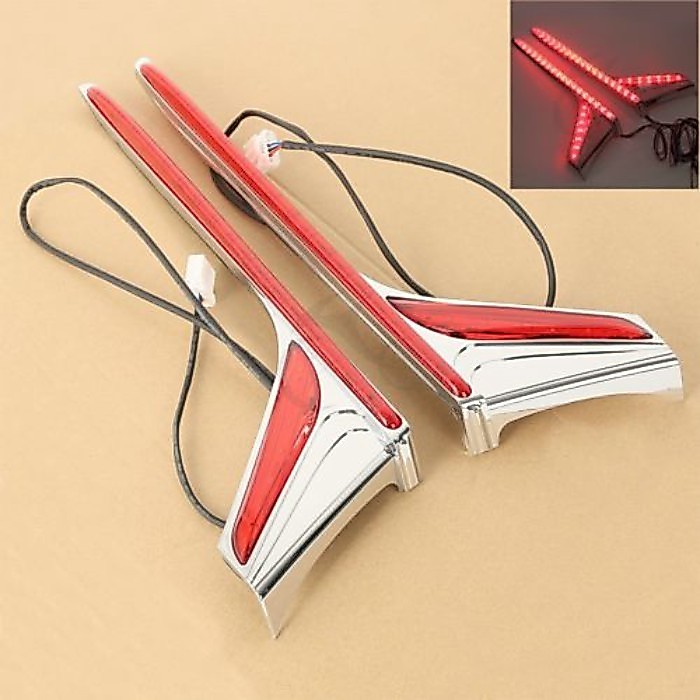 Motorcycle Rear LED Light Vertical Strip For Honda GL1800 &F6B 2013-2016 2014 2015