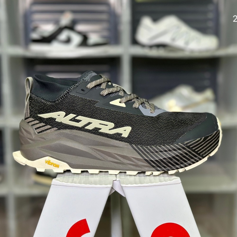 กลางแจ้ง Off-Road olympus ตาข่าย insr สุทธิรองเท้าเดินป่ากันลื่นรองเท้าวิ่ง gi9p275 รองเท้ากีฬาผู้ชา