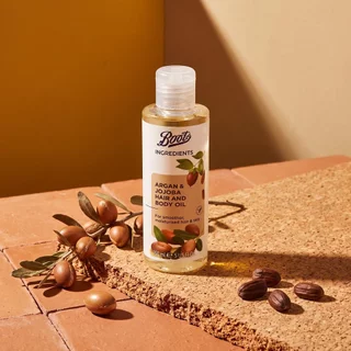 Boots Ingredients Argan & Jojoba Hair And Body Oil 150Ml บู๊ทส์ อินกรีเดียนส์ อาร์แกน แอนด์ โจโจบา บอดี้ ออยล์