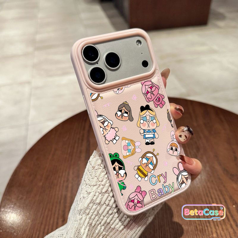 เคสไอโฟน 17ProMax 17Pro 16ProPlus 16 15 14 13 12 11 ลายการ์ตูนตุ๊กตาน้อยน่ารัก กันกระแทก ป้องกันรอย พร้อมส่ง