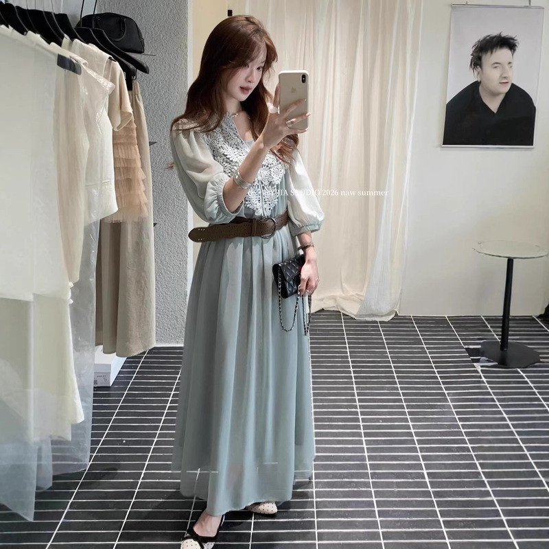 Y.JIA Iga สไตล์เกาหลีสไตล์อ่อนโยน V คอลูกไม้เย็บชุด + สลิงฐาน Petticoat สูทพร้อมเข็มขัด