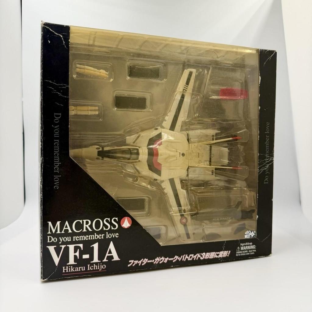 YAMATO Macross 1/60 VF-1A Hikaru Ichijo Do You Remember Love Figure Japan