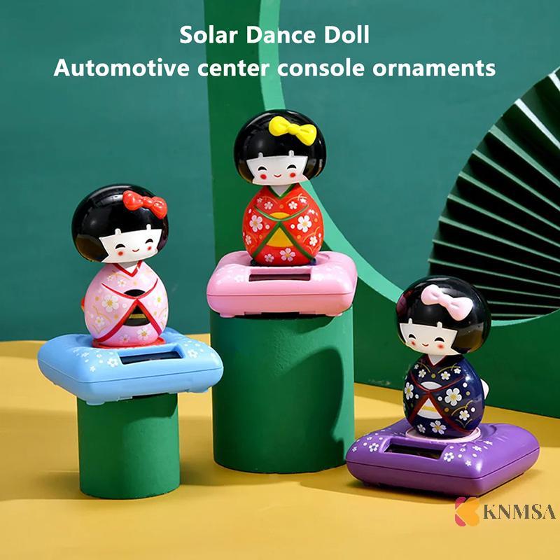 KNMSA] Solar Powered Japanese-Style Doll Car Ornament Kimono Girl Shaking Head Nod Head ตุ๊กตาการ์ตู