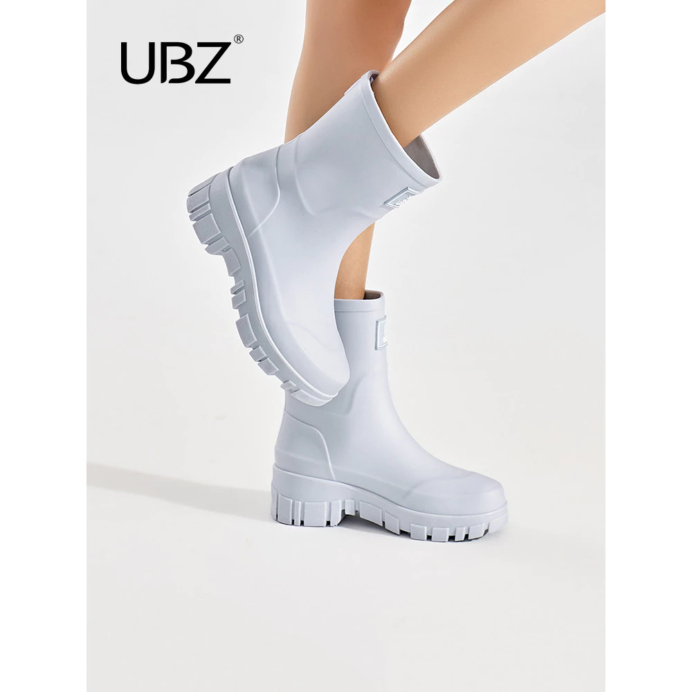 UBZ รองเท้าบูทกันน้ำผู้หญิง รองเท้าลุยน้ำยางพารา