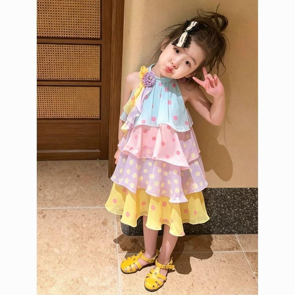 [ส่วนลด 50% ลดราคา] 2026 เวอร์ชั่นเกาหลีฤดูร้อนสไตล์ใหม่สาวสีจับคู่ดอกไม้ลายจุดเค้กชุดเสื้อกั๊ก