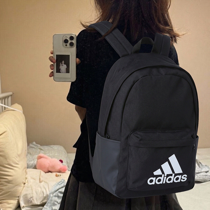 กระเป๋าเป้สะพายหลัง Adidas Trefoil รุ่นใหม่ สีดำ ขนาด 26 นิ้ว กระเป๋าลำลองสำหรับนักเรียน รุ่น HG0349