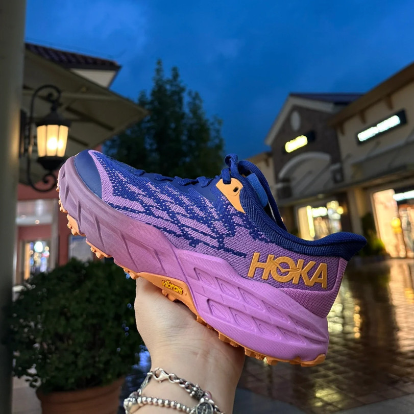 HOKA ONE ONE SPEEDGOAT 5 รองเท้าวิ่งกลางแจ้งอเนกประสงค์ผู้ชายและผู้หญิงรองเท้าเดินป่า LGWM
