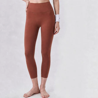 AirActive SeamFree Flow 7/8 Leggings กางเกงเลกกิ้ง 7 ส่วนสำหรับผู้หญิง ดีไซน์ไร้รอยต่อ เนื้อผ้าแนบเนื้อ กระชับพอดีตัว พร้อมกระเป๋าหลังแบบซ่อน สำหรับโยคะและวิ่ง