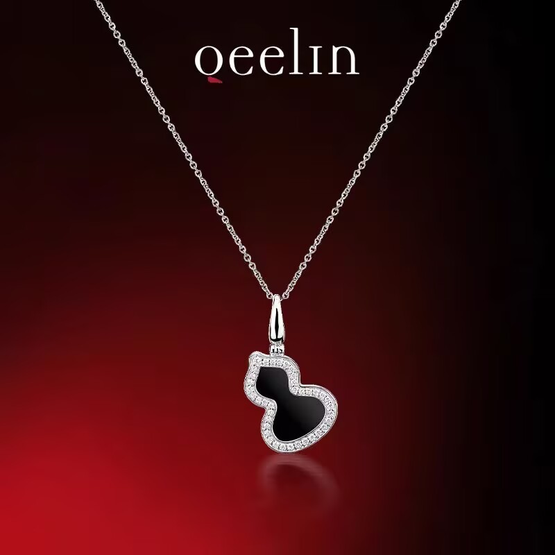 [คลังสินค้าพร้อม] Qeelin Qeelin Wulu Series 18K โรสโกลด์ ทองคําขาว สร้อยคอจี้เพชรนิล