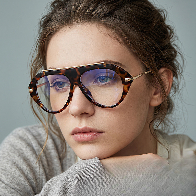 Leopard Aviator Glasses Luxury Decor Frame Slim Face สําหรับผู้หญิง