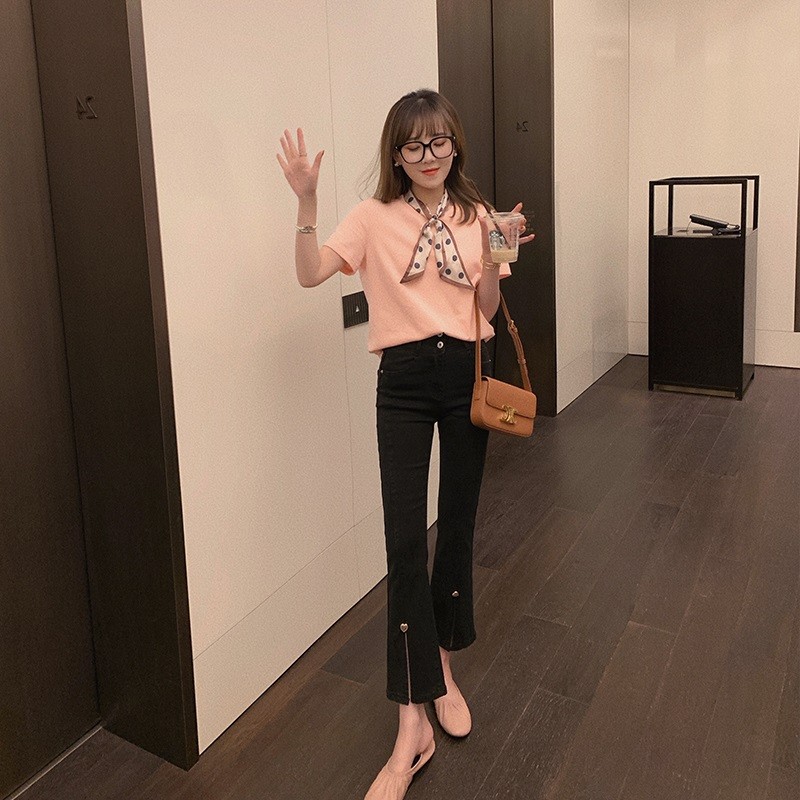 ชุดเสื้อลายสั้นฤดูใบไม้ร่วงพร้อมเดิมกางเกงยีนส์ ขนาด XS 150cm