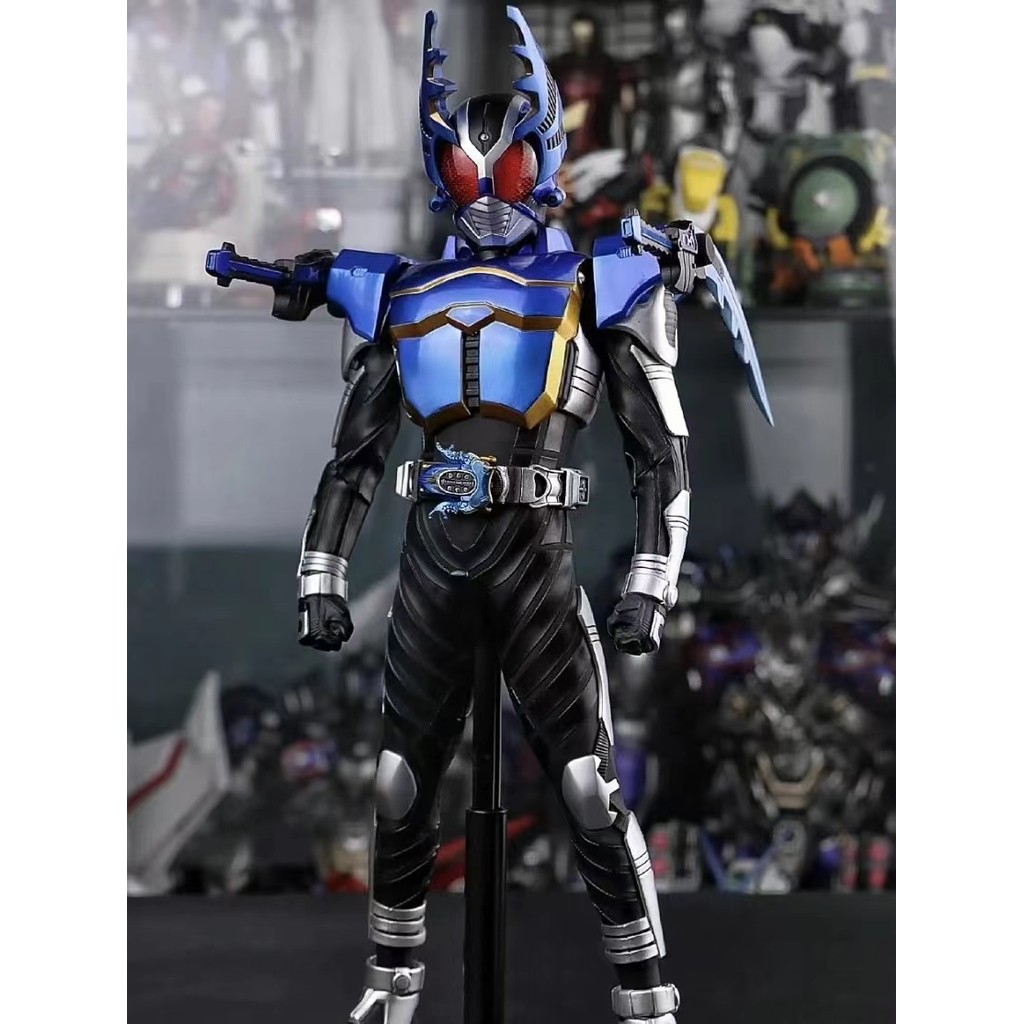 สินค้าใหม่ SHF Kamen Rider KO Soul Limited Steel Fighting แกะสลักกระดูกจริง KABUTO Joint Movable Mod