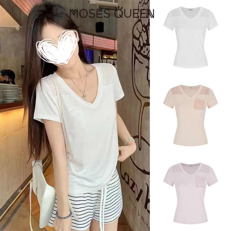 MOSESQUEEN تيشيرت نسائي بياقة V باتشوورك — صورة 2
