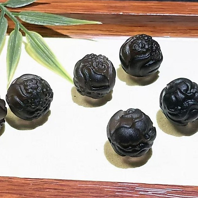 น้ําแข็งธรรมชาติ Obsidian Nine-Tailed Fox Fox Ball ประมาณ 14 มม. Through Hole แกะสลักชิ้น Hand-Made เครื่องประดับ diy อุปกรณ์เสริม Simple All-Match ของขวัญ