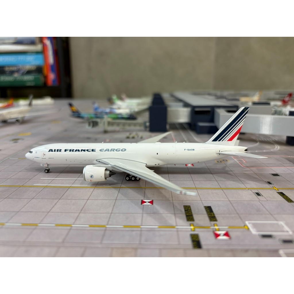 PH 1: 400 French Freight Airlines Boeing 777F F-GUOB Purpose No Major Questions for แว่นขยาย Coroner