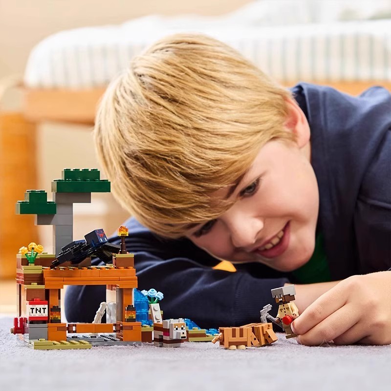 minecraft minecraft toy บล็อกตัวต่อจีน มายคราฟ 21269 อาวุธ แร่ผจญภัยเด็กประกอบของเล่นชายหญิงเด็กของข