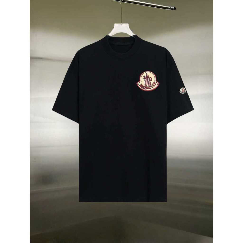 Moncler/Moncler/2026 คลาสสิกรอบคอแขนสั้นเสื้อยืดผู้ชายผู้หญิงสไตล์ Bottoming เสื้อ Heavy กีฬาแขนสั้น