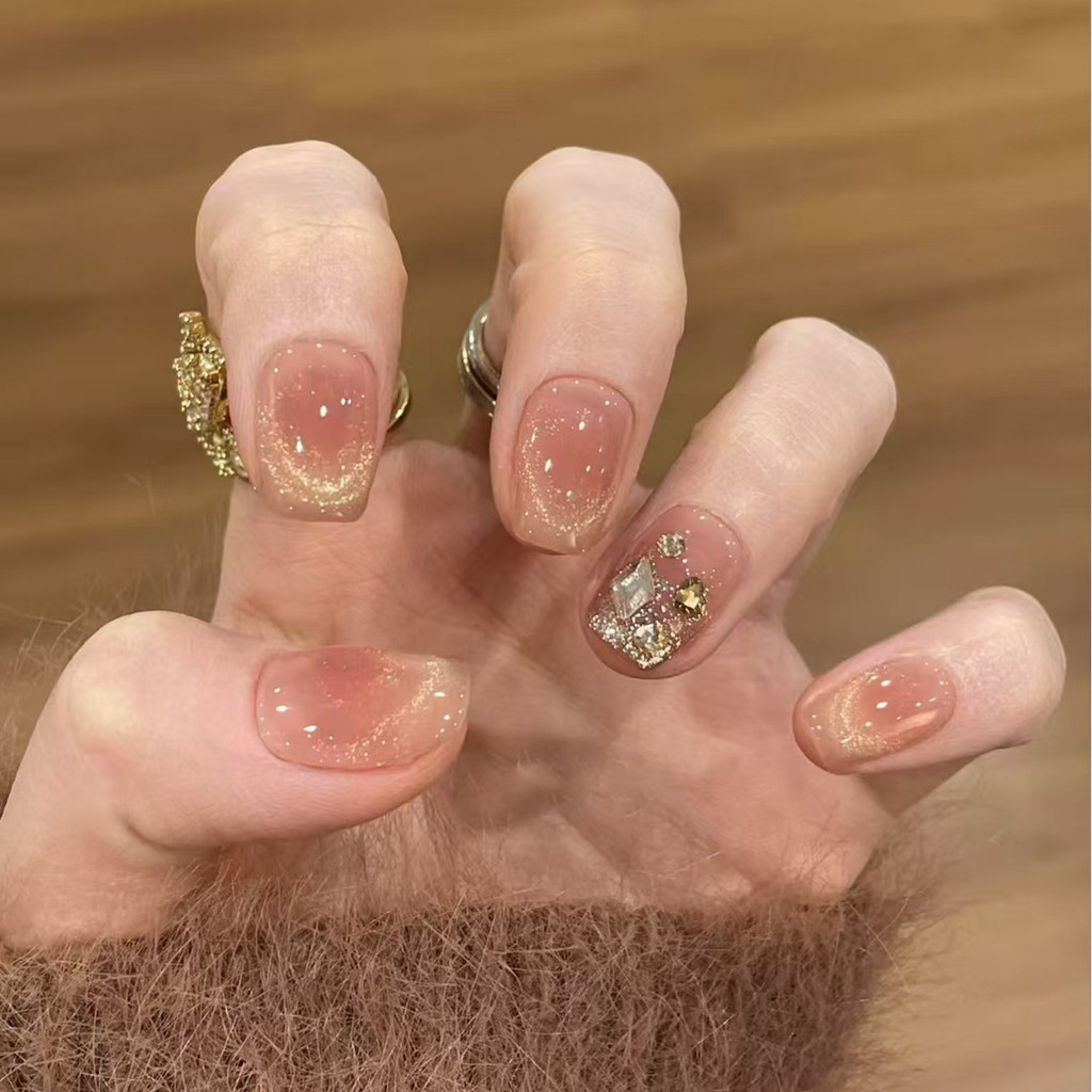 Sparkling Champagne Diamond Fine Sparkling Flowing Light Cat Eye Diamond Nail Art--MY179