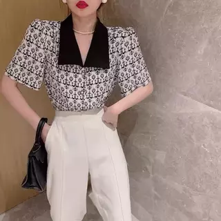 Red Berryเสื้อเชิ้ตแขนสั้นผ้าชีฟองลายดอกไม้สไตล์เรโทรฝรั่งเศสหลวมๆ ดีไซน์ฤดูร้อนสำหรับผู้หญิง99242