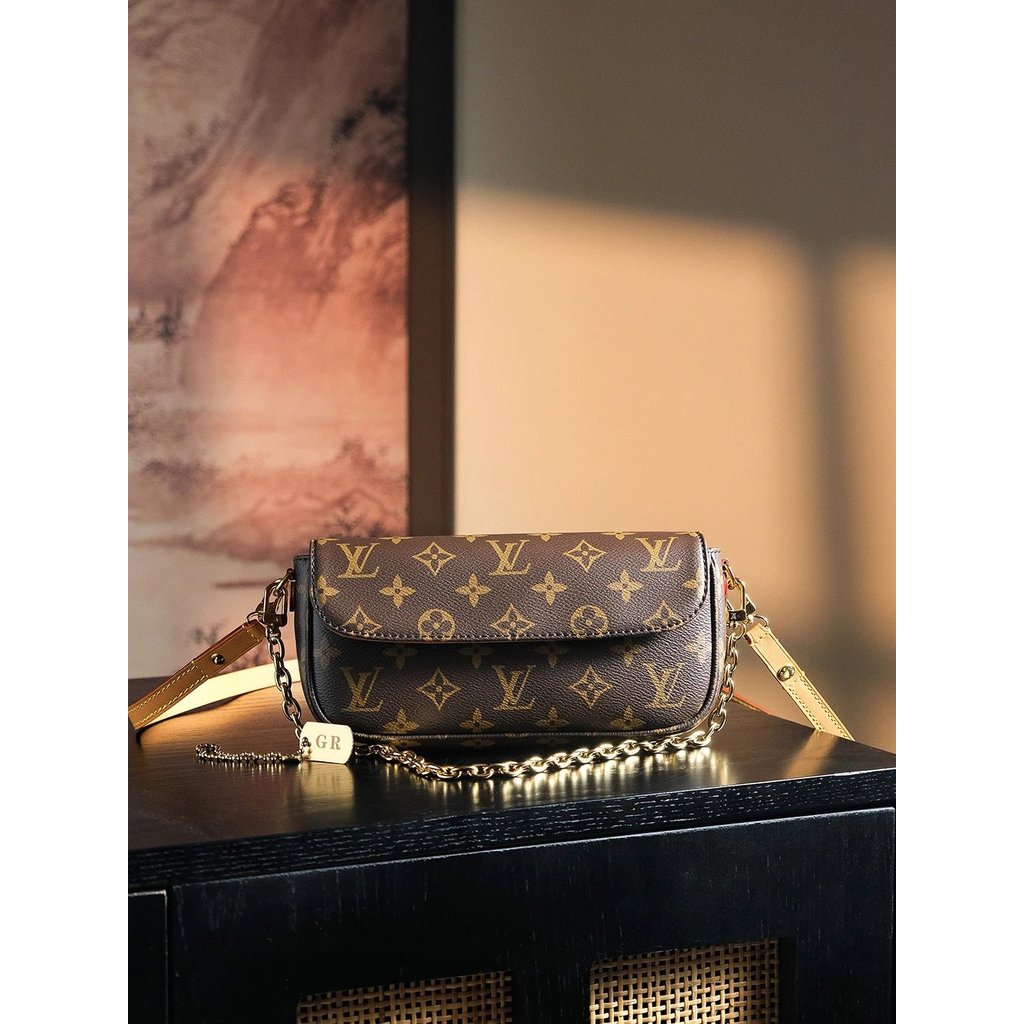 LOUIS VUITTON/LOUIS VUITTON ยุคกลาง Twilight Looking Back, Another Hot-sell Magic Weapon Series, ywc