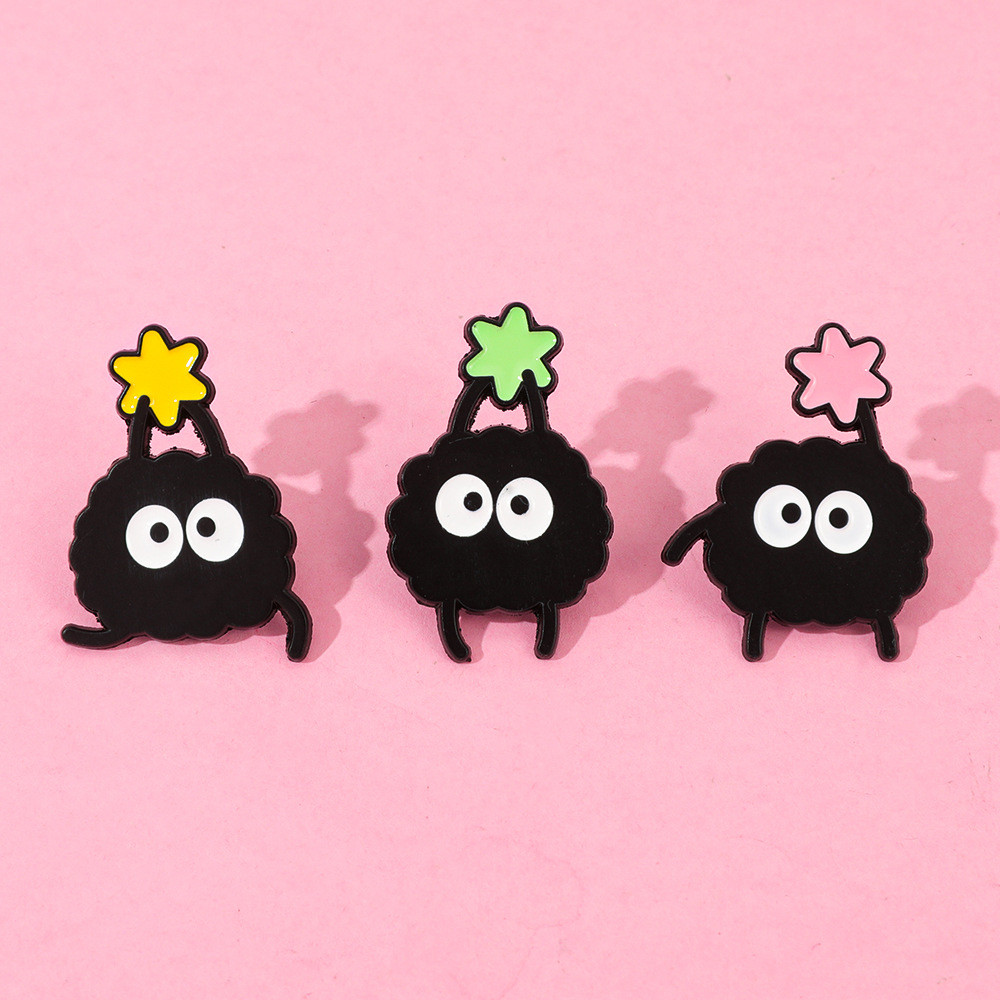 3 ชิ้น/เซ็ตน่ารัก Soot Sprite เคลือบ Pin เพื่อนบ้านของฉัน Totoro Spirited Away อะนิเมะตัวอักษรเข็มกล