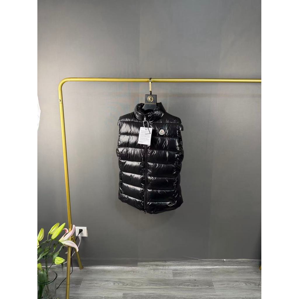Moncler/Mongolia 2026 ฤดูหนาว Warm Vest ผู้ชายผู้หญิงสไตล์เดียวกันเสื้อแจ็คเก็ตกีฬา bd356489
