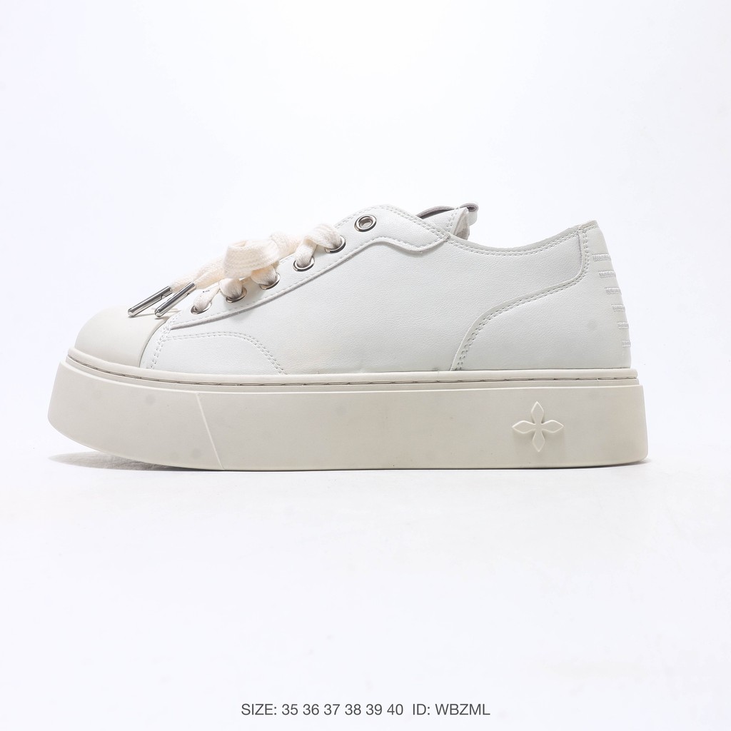 SMFK รูปปั้นรองเท้าผ้าใบหนัง Low-Top Casual รองเท้าผ้าใบผู้หญิง