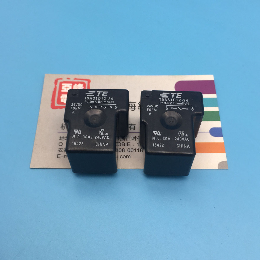 ยี่ห้อใหม่ TE TE รีเลย์ T9AS1D12-24 หนึ่งชุดปกติเปิด 4 Pins 30A240VAC Coil 24VDC