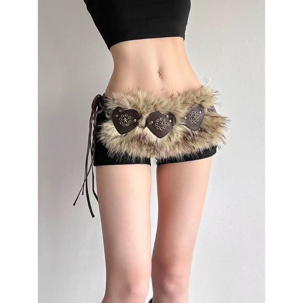 เข็มขัดสไตล์พังก์สำหรับผู้หญิง ออกแบบใหม่ในสไตล์อเมริกัน ย2เค เสริมเสน่ห์ด้วยลายเย็บหมุดและสายคาดเอว เครื่องประดับอินเทรนด์