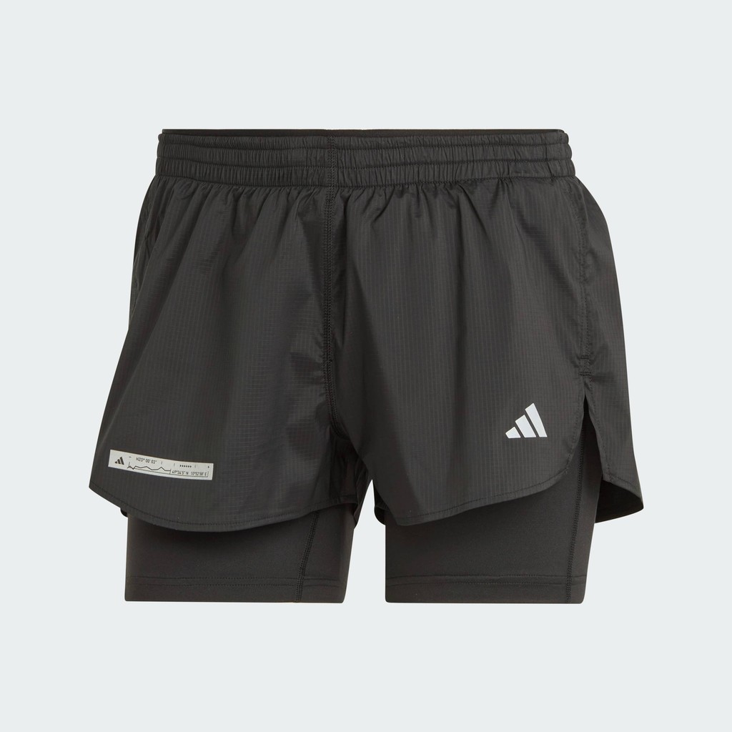 adidas วิ่ง กางเกงขาสั้นดีไซน์ทูอินวัน Ultimate ผู้หญิง สีดำ IM1866