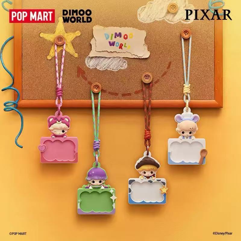 [ราคากิจกรรมร้านค้าใหม่] POPMART DIMOO WORLD x PIXAR Joint Series Card Holder Mystery Box Gift
